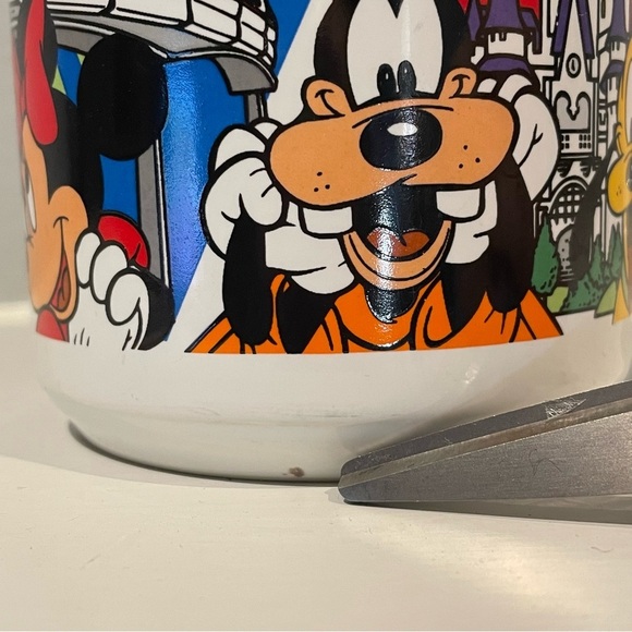 Walt Disney World Mug Magic Kingdom, Animal Kingdom, EPCOT, MGM Studio, Mickey - Picture 10 of 10